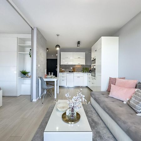 Nadwislanska Przystan Apartament Z Widokiem Na Wisle クラクフ エクステリア 写真